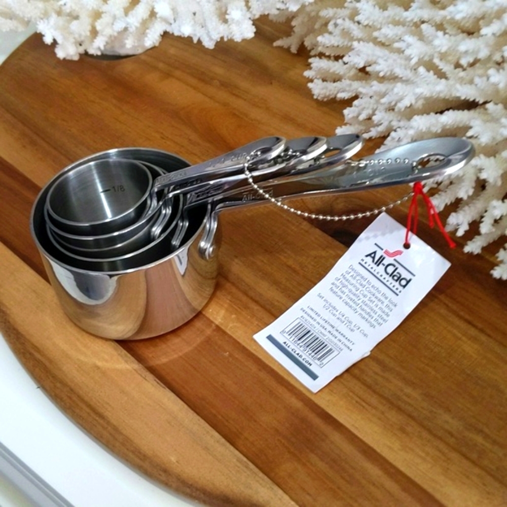 All clad 🔥NWT 🔥 stainless steel measuring cup set Williams-Sonoma!